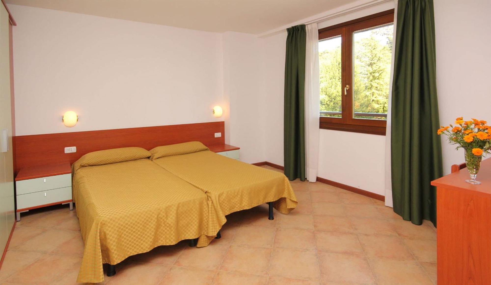 Hotel Residence Campi Tremosine Habitación foto